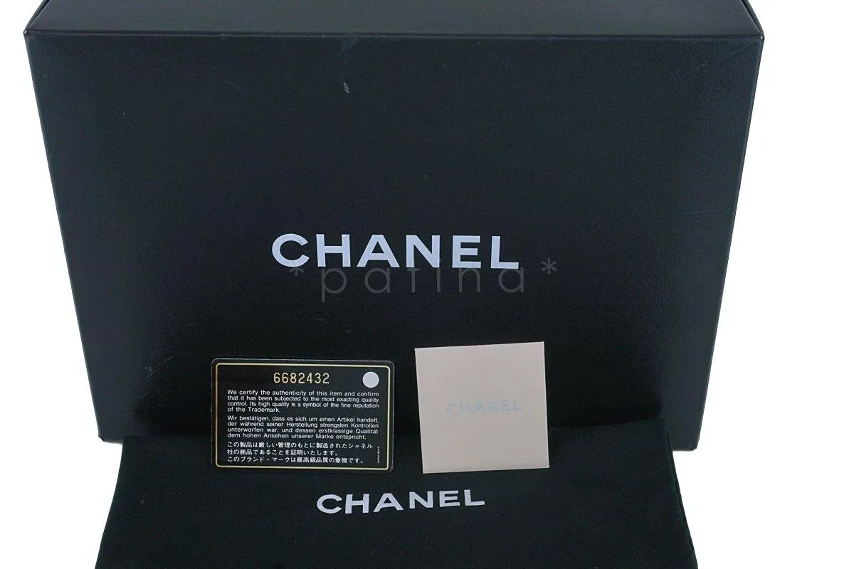 Chanel Black Lambskin Medium Classic 2.55 Double Flap Bag 18k Gold Plated