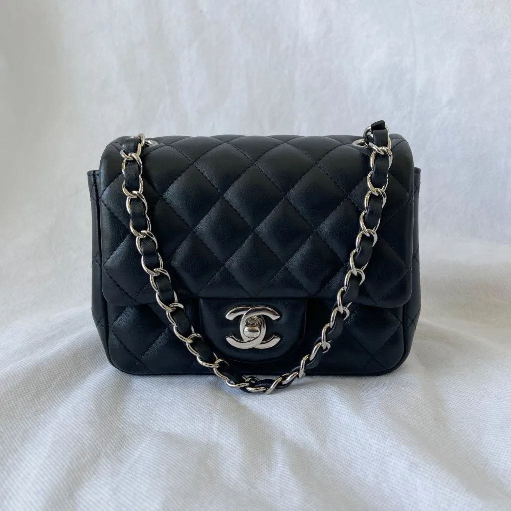 Chanel mini classic flap bag