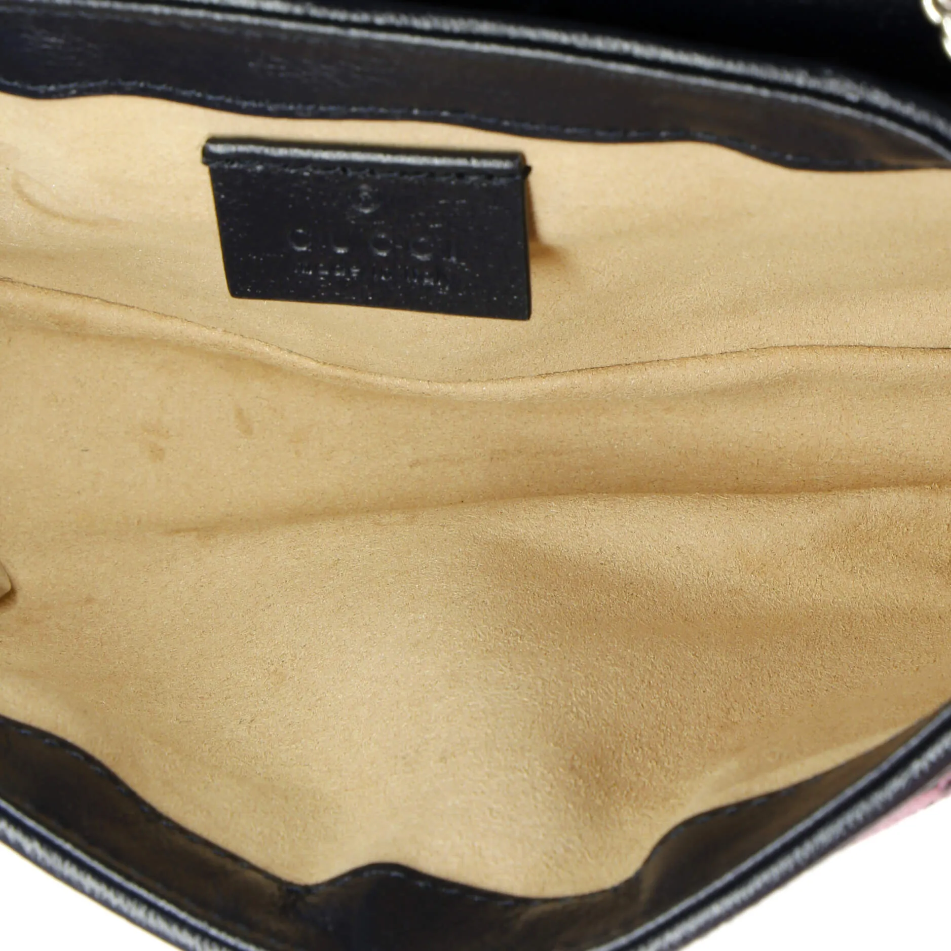 GG Marmont Flap Bag Diagonal Quilted GG Canvas Super Mini