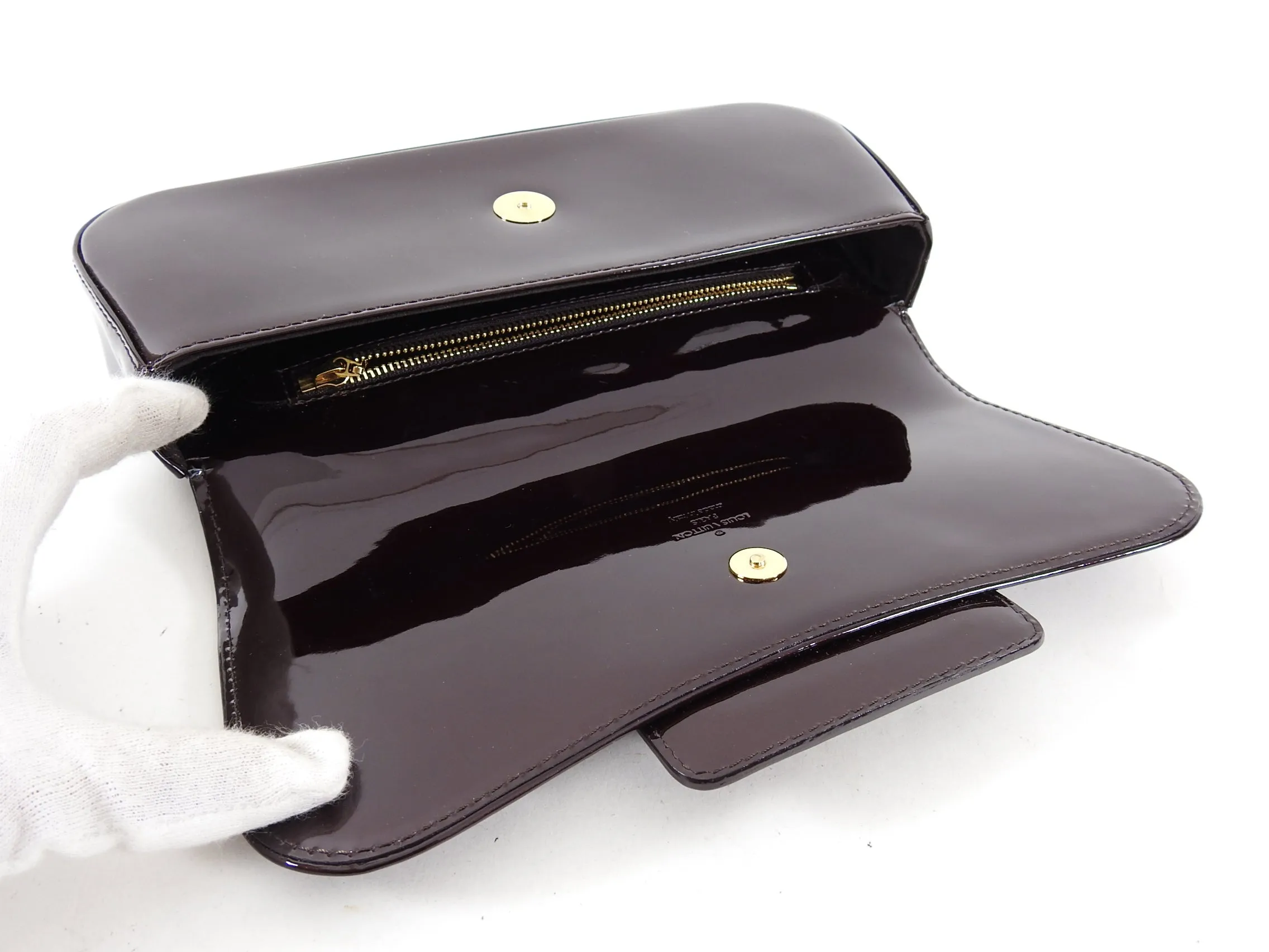 Louis Vuitton Vernis Amarante Patent Logo Sobe Clutch Bag