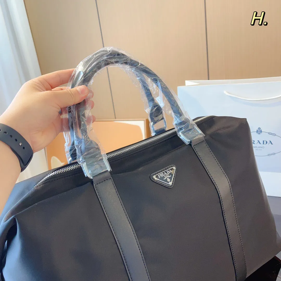 PD245 Re-Nylon Luggage / 18.56.7x10.6x11inch